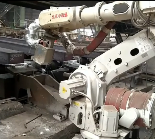 機(jī)械手噴号機(jī)